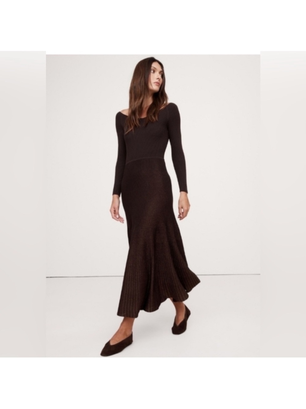 Banana Republic Sculpted V-Neck Dark Brown Long-Sleeve Knit Maxi Dress